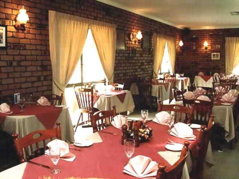 Overlander Homestead Motel Roma Extérieur photo